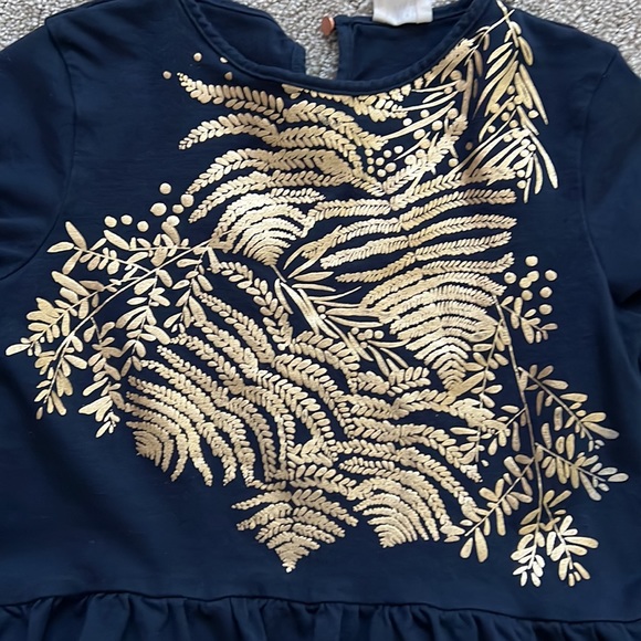 Girls navy with gold design long sleeve shirt. Size 6/114 cm - Picture 4 of 5
